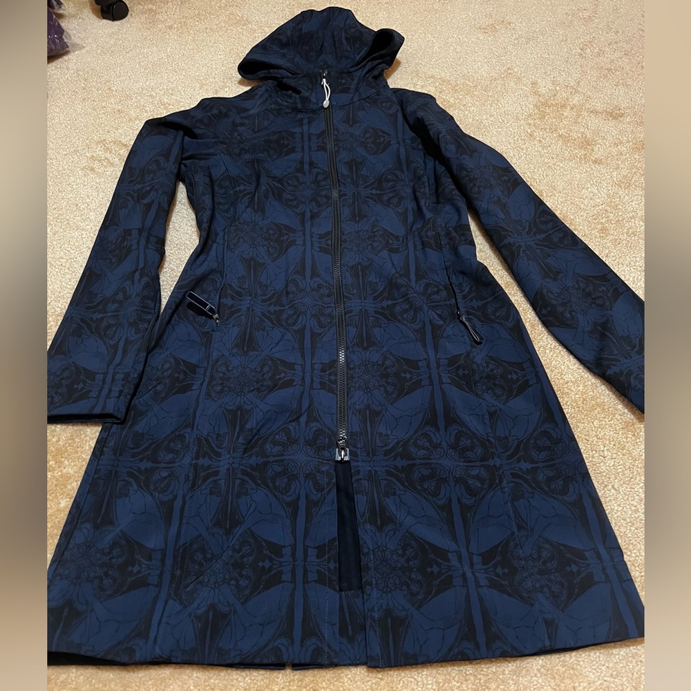 EUC Lululemon Apres Yoga Jacket Dancers In The Snow *Rare -  (Size 6) - Picture 2 of 15